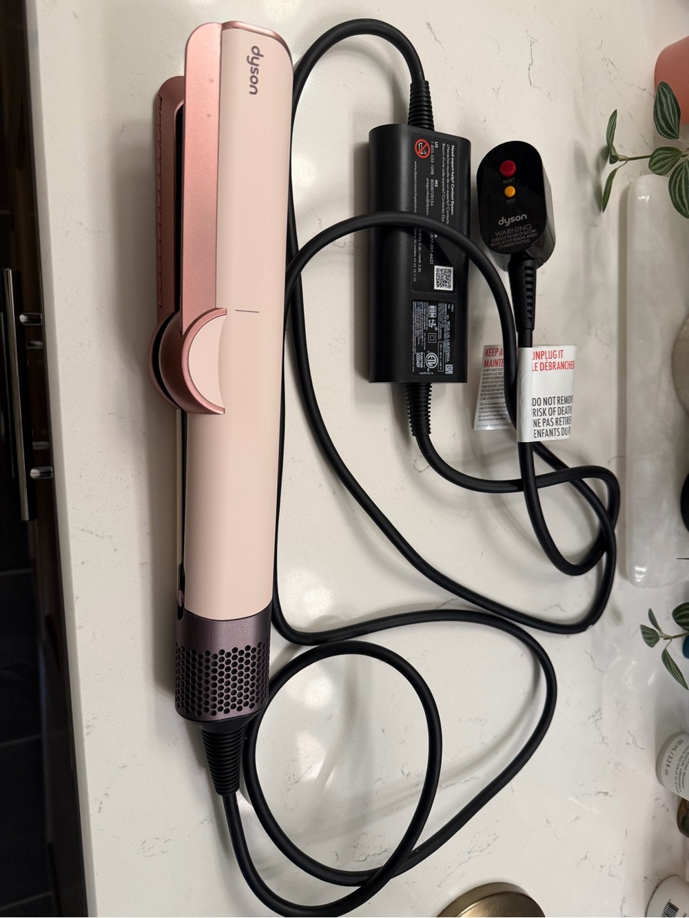 Dyson Airstrait wet to dry straightener